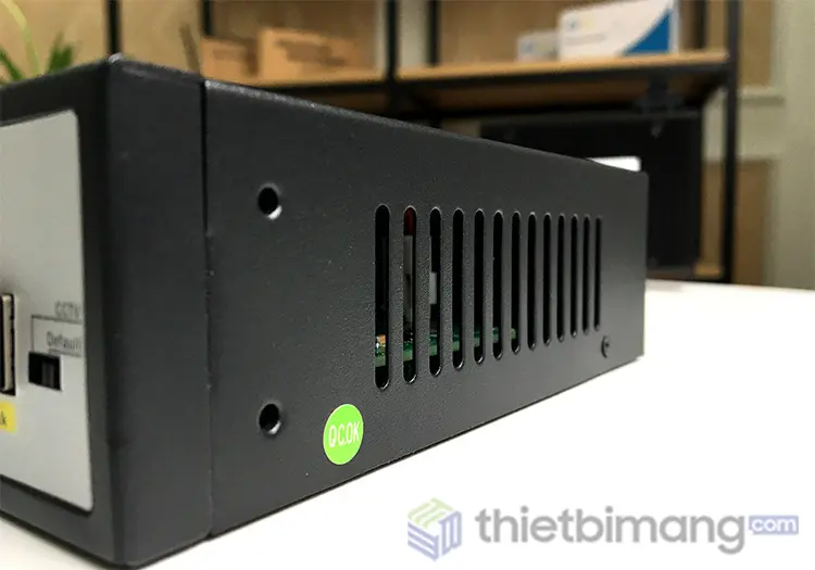 Switch FMC-4PGE1GE1GF Switch FMC-4PGE1GE1GF