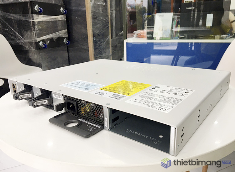 Thiết bị chuyển mạch Switch Cisco C9200-24T-A chính hãng