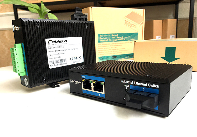 Switch IES7210-2E1FX-CA 2 Ports