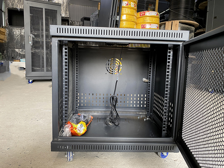 Tủ rack 9U D500 Tủ rack 9U D500