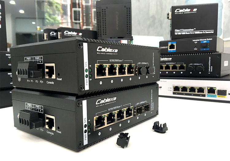 Switch công nghiệp POE 1Gb 4 cổng Ethernet, 2 cổng SFP IES7510-4PGE2GF-CA