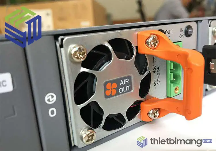 Switch Juniper EX3400-24T-DC Switch Juniper EX3400-24T-DC