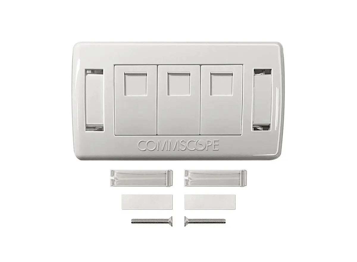 Mặt 3 cổng CommScope màu trắng Mặt 3 cổng CommScope màu trắng